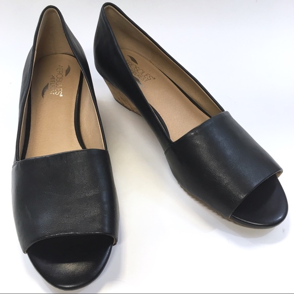 AEROSOLES Shoes - AEROSOLES HEELREST Black Leather Peep Toe Cork 11